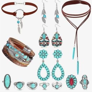 Western Stlye Turquoise and Silver Jewelry 12 Piece Set